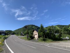 朝のお散歩。
志賀高原道路です。快適ですね～ドライブにもってこいです。