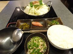 高速バスで福岡空港に移動し、おんせん県大分旅の最後はやっぱりもつ鍋おおやまでランチです。

日程的にも5泊6日という長めの旅でしたが、一日一日が充実していて、とても満足感のある時間を過ごすことができました。次も元気に温泉を楽しめるよう、ほどほどに健康を保ちつつ、マイルと旅の資金を貯めるために労働に勤しみたいと思います。

入湯数や宿泊先も多く、記録したい素敵なこともたくさんあったので、全5編の長～い旅行記になってしまいました。最後までご覧いただき、ありがとうございました。