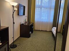 今日の部屋もエレベーターから遠かった(笑)