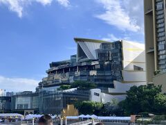 アイコンサイアムが見えてきました。