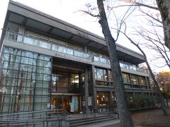 碑が多くある場所はふるさと府中歴史館の建物の横で、こちらで詳しく知る事ができます。