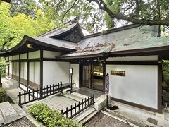 隣りには史料館がありました。
