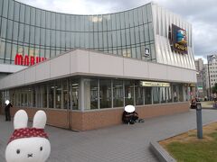 動物園前駅