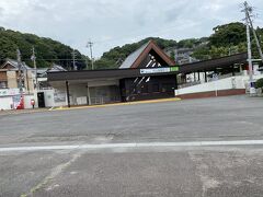 犬山城から徒歩10分犬山遊園駅
ちなみに無人駅。昔はモノレールが出てました。