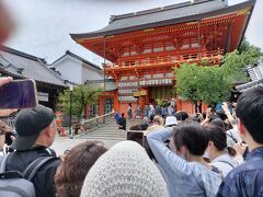 八坂神社で神事が行われます