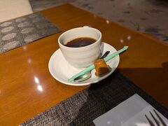 ディナーの後のコーヒー
