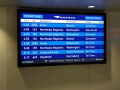 急行のAcelaはキャンセルになっていましたが、普通のRegionalはon timeです