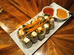 Peppers Thai Palm Springs
　N Palm Canyon Dr, 沿い
このタイレストランも必ず行きます。おすすめ
　他ダウンタウンに3軒はありタイ料理どこでもいいでしょう