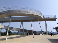 PEAK（尾道市東土堂町）
千光寺公園頂上にある新しい展望台「PEAK（ピーク）」は2022年3月にオープン。「頂上」の意味。