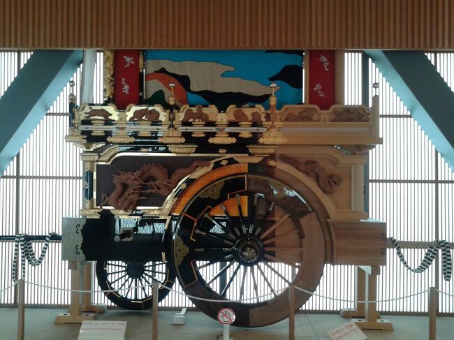 高山駅でのディスプレイ。