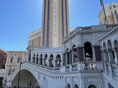 ベネチアンホテルの外観