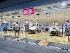【セントラルフェスティバル（センタン）サムイ】

UNIQLO（ユニクロ）まで出店しているのには、心の底から驚いた!!