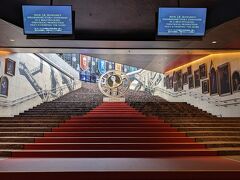 次の目的地、赤坂へ移動