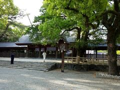 本宮参拝。
ガラガラでした。