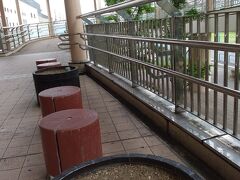 まずは舞浜駅到着