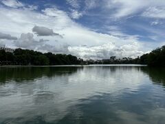 逆光で暗く見えますが、この時は晴れていました