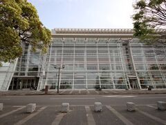 設計上の強度の面からも、建設時の運搬のしづらさという点からも、相当苦労したのではないかな。そんな事を思いながら見入ってしまいました。