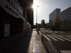 最高気温は23度になるとの予報。
暑くなりそうです (^^)
朝食後、ホテルに荷物を預け、チェックアウト。
姫路駅から姫新線で、本竜野駅へ向かいます。