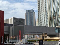16:40　ドバイモール着