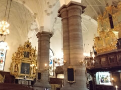 ドイツ教会に入りました。

１６４８年、ハンザ同盟によって建てられたという。
