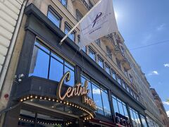 3泊するCentralHotel
朝食込で1泊11000円くらい／人
結構リーズナブルなホテルでした

11:15 荷物預けて観光へ