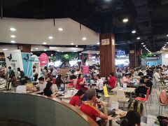 暑いんでターミナル21へ