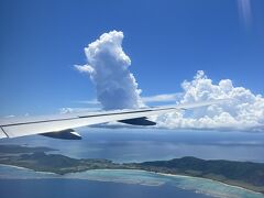 石垣島に到着です！
入道雲が……すでに真夏です。