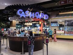 1,【TERMINAL PIER 21】
会計場所で各ブース利用のカード購入。
現金では各ブース食、購入できません。
残金は、カード提示で、即返金が可能。