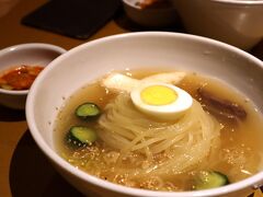 選べる麺は、盛岡冷麺と