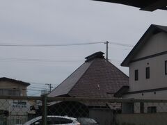 車窓から啄木新婚の家が見えた
後で行けるかな