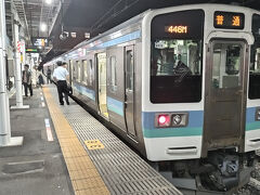 「岡谷駅」で中央線に乗り換えをしたのですが、予定の電車の前の電車がうまい具合に遅れて到着してくれたおかげで、さらに1本早い電車に乗車☆

この電車は中央線だけあって 18きっぷユーザー と思われる人が多く乗っていて、そこそこの混雑でしたが座れる感じでした。
この、繰り上げ乗り換えも 18きっぷ ならではかもしれません。笑

この電車のおかげで、乗り換えなしで一気に「大月駅」へ☆