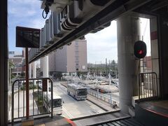 大船に戻ってそこから湘南モノレールに乗り江の島へ