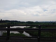 こちらは多摩川。