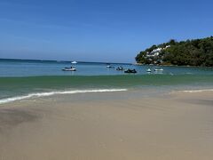 今日もお天気がいいですね～☆

真っ青な空と海。
最高のバカンスです！