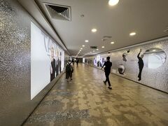 スリアKLCCからKLCC駅までの地下道はSEVENTEEN仕様
流石のGalaxy