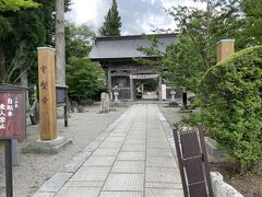 常堅寺　

この寺の裏手の川にカッパがいる