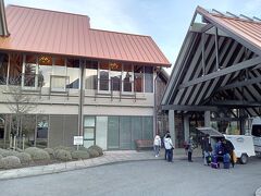 夕刻クイーンズタウンのホテル、コプソーンリゾートレイクフロントに到着。ここに2泊する。