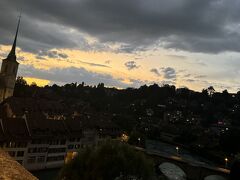 ニーデック橋