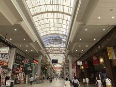 良かったー、暑さしのげる。大街道商店街。