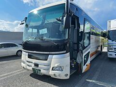 　今回は、加越能高速バスに乗って名古屋へ向かいます。
　ひるがの高原サービスエリアで休憩、富山も名古屋もとても暑い日でしたが、ここは涼しかったです。