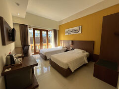 Bali Chaya Hotel Legian（バリ チャヤ ホテル レギャン）

3000円台でプール付き、この広さのホテルはありがたい

ただチェックイン前に荷物預けてもエレベーター前に置いておかれるだけなので注意してください・・・

なお、この次にドミトリーではないホテルに泊まるのは41日後です。過酷な旅をお楽しみください
