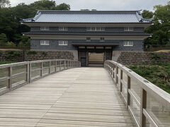 金沢城公園 鼠多門