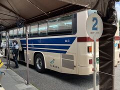 美女平からは高原バスに乗って室堂を目指します。