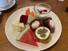デザートにフルーツ。