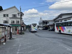 大町温泉郷に到着。人はほとんど歩いておらず静かな温泉郷でした。