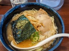 替玉無制限！食べ放題が魅力的！
この日も三杯頂きました。
美味しかった！ご馳走様です。