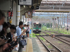 福島駅から JR東北線に乗車し 
再び郡山駅へ戻ると
　