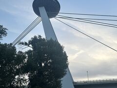 UFOの塔