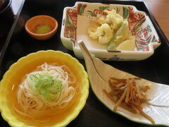 ３日目のお昼は鱧の天ぷらとそうめんはうれしい