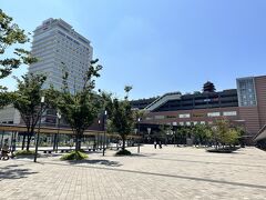 　荷物を預けてから、大分に住んでいた頃の行きつけの美容院で髪をカットしていただきました。サッパリしてから大分駅まで歩きました。こちらが宗麟口（北口）。リニューアルして6年くらい経ちますかねぇ。広々していて大好きです。